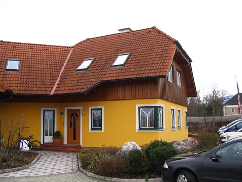 etzi haus